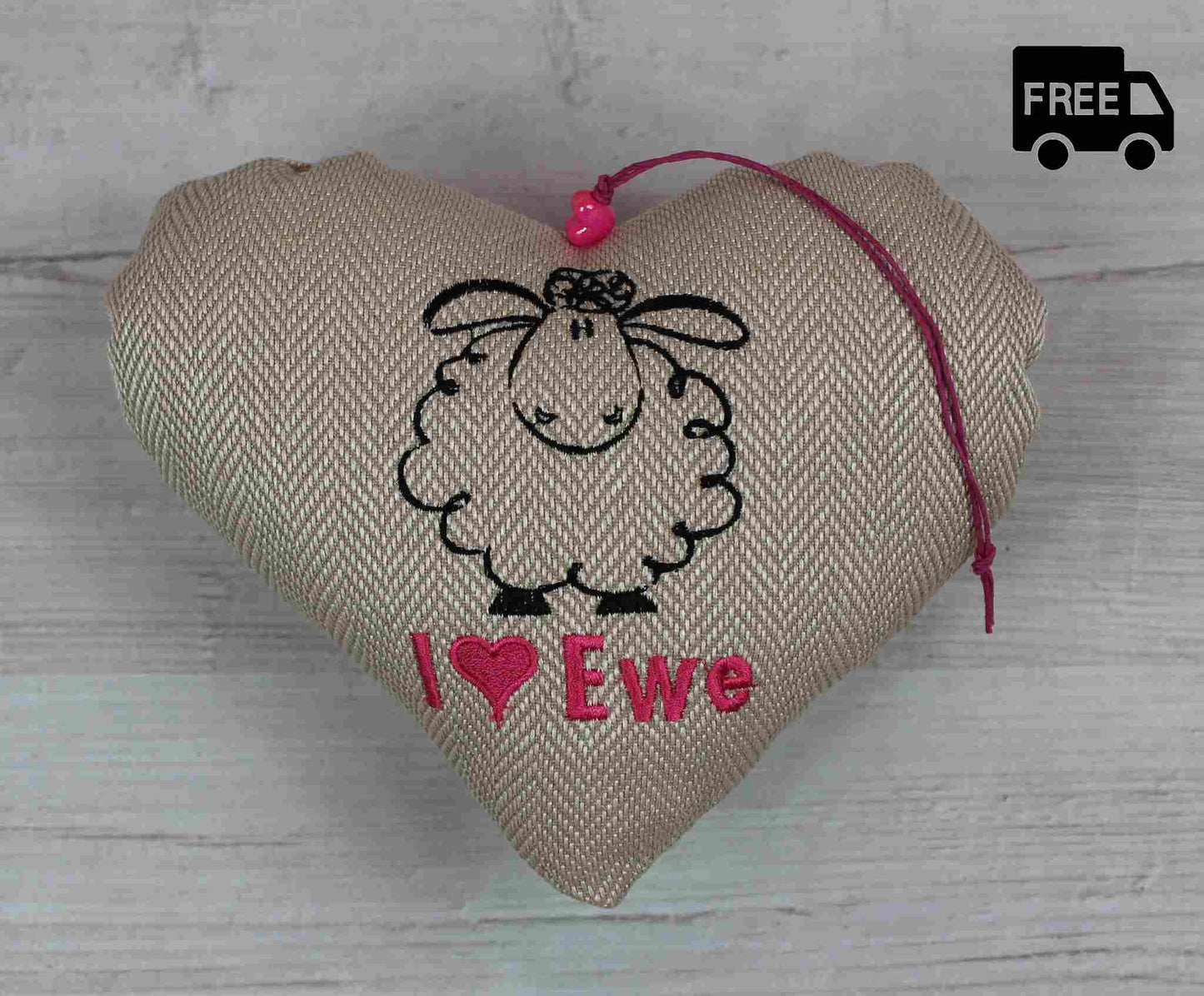 Sheep 'I Love Ewe' Heart