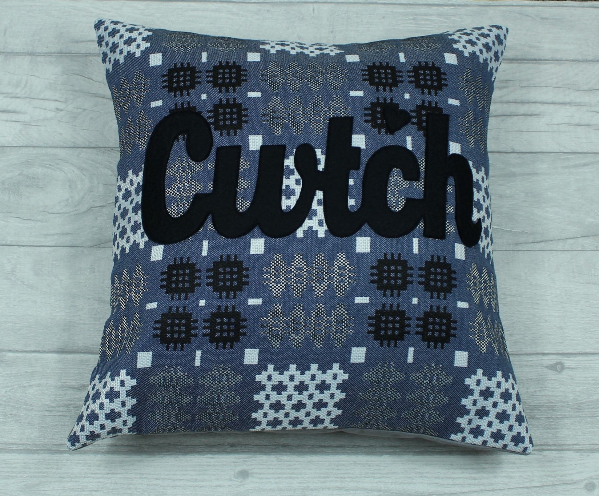 Cwtch Cushion